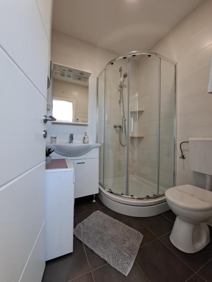 Apartments Sisevic - Comfort Apartments With Balconies And Sea View Slano Eksteriør bilde