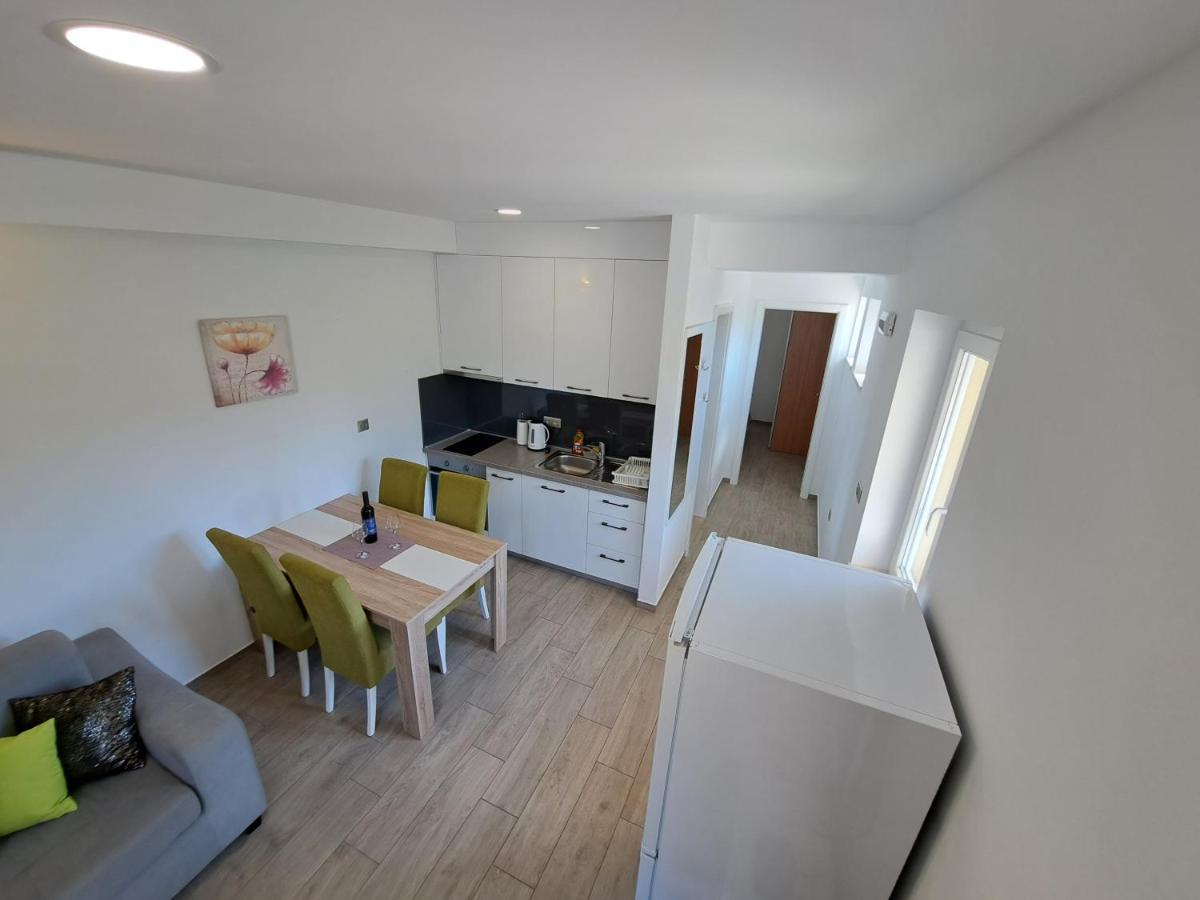 Apartments Sisevic - Comfort Apartments With Balconies And Sea View Slano Eksteriør bilde